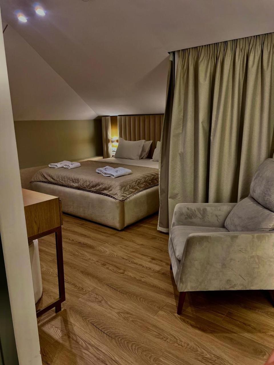 Vila Koja Boutique Hotel Tirana Bagian luar foto