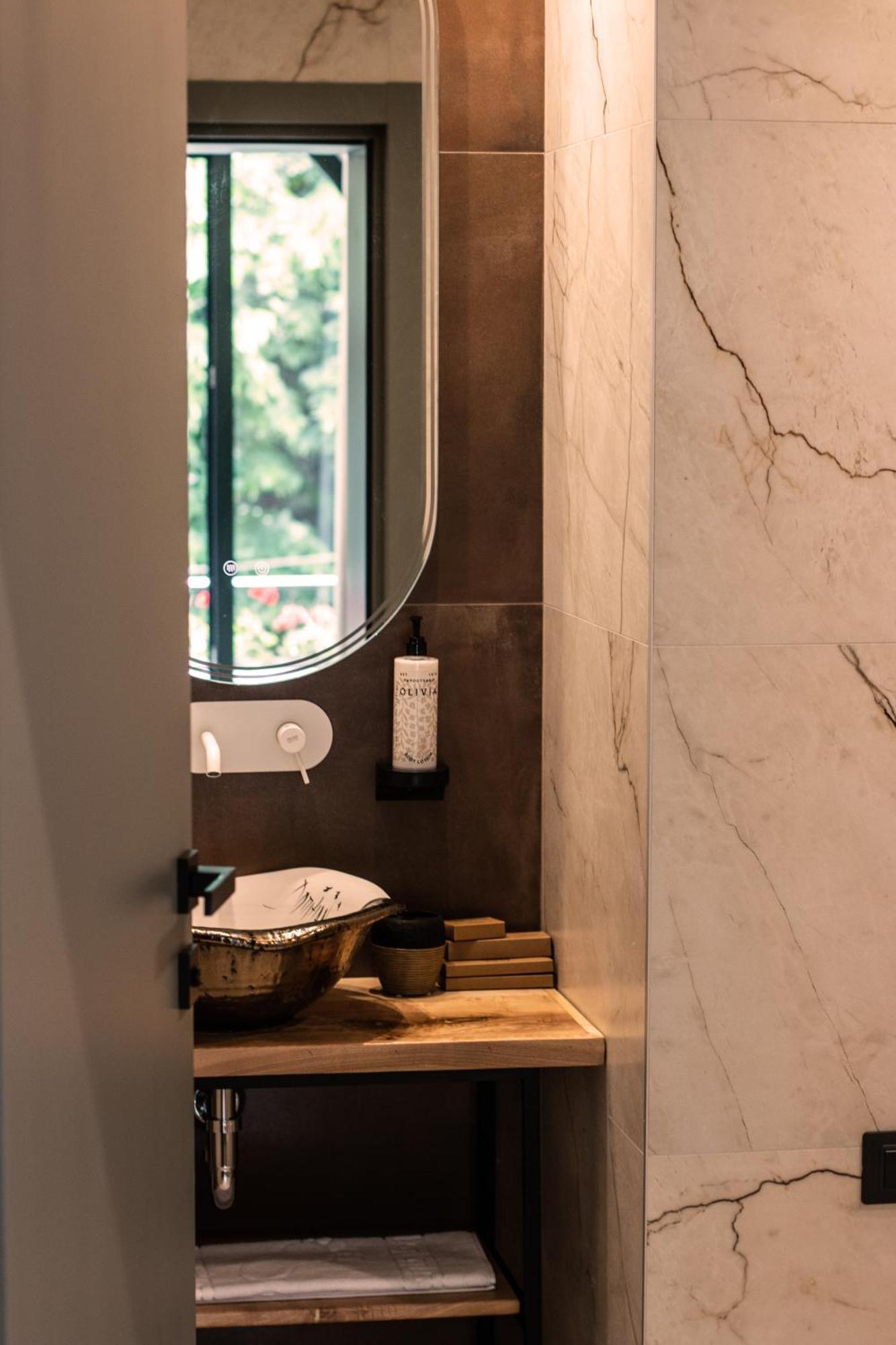 Vila Koja Boutique Hotel Tirana Bagian luar foto